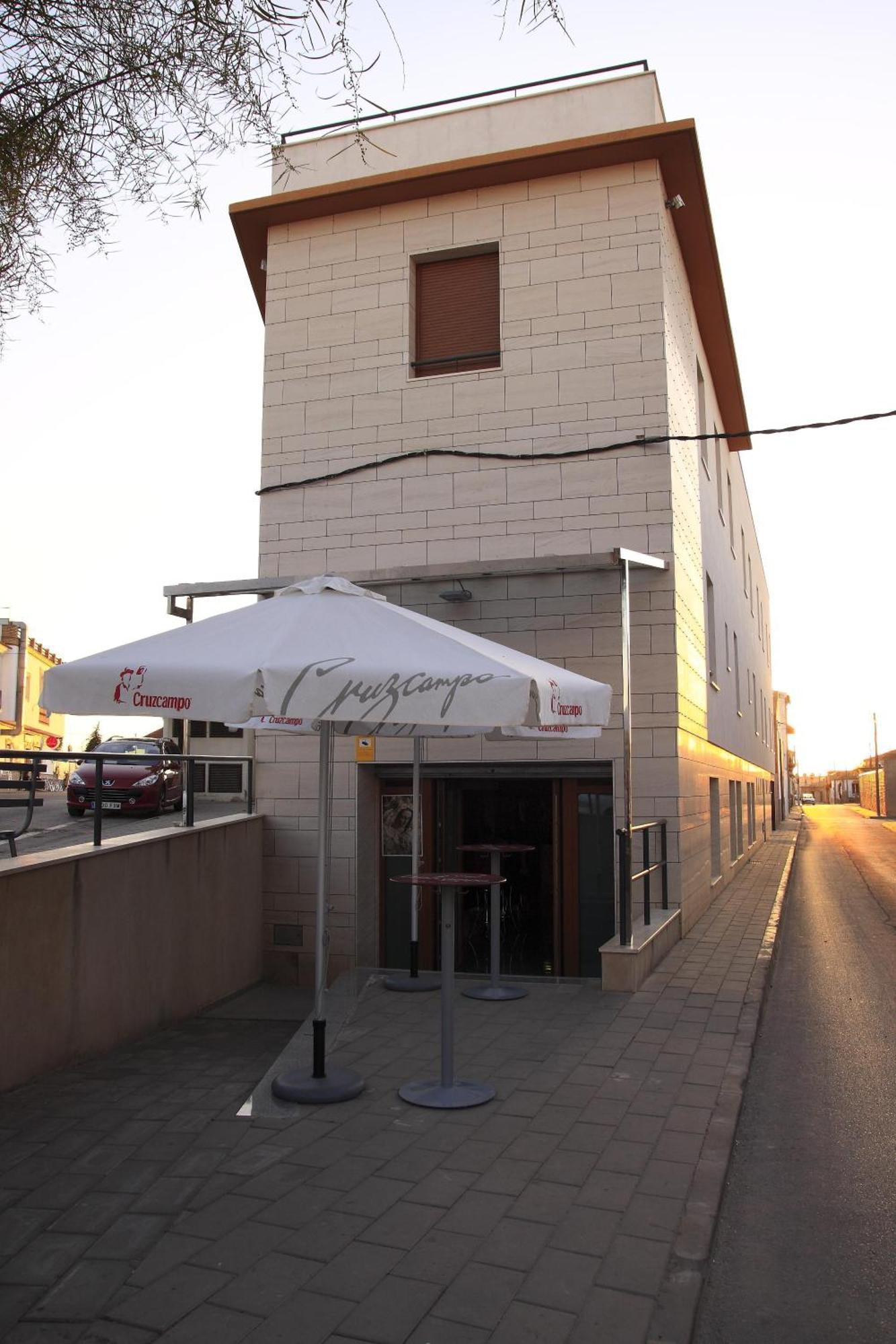La Lantejuela Hotel Albanta מראה חיצוני תמונה