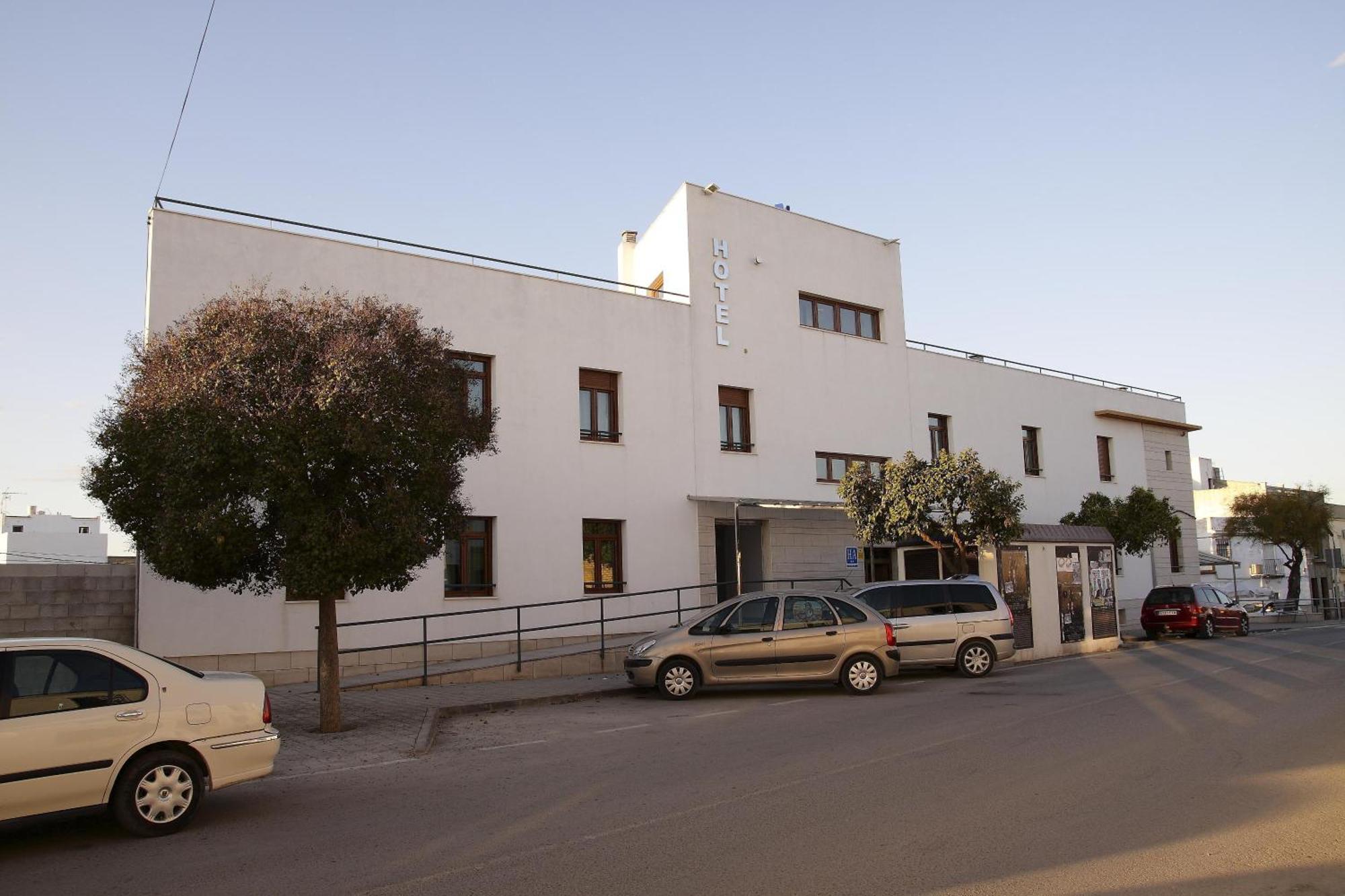 La Lantejuela Hotel Albanta מראה חיצוני תמונה