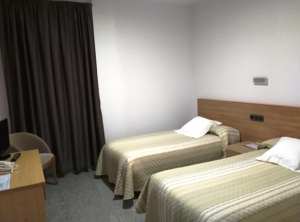 La Lantejuela Hotel Albanta מראה חיצוני תמונה